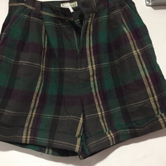 Pants - VINTAGE SKOOZI HIGH WAIST SHORTS SIZE 28